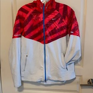 Nike Dri-Fit Warmup hoodie size L